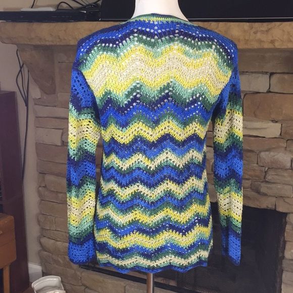 Handmade Crochet Women's Sweater Size L-XL - Picture 4 of 7